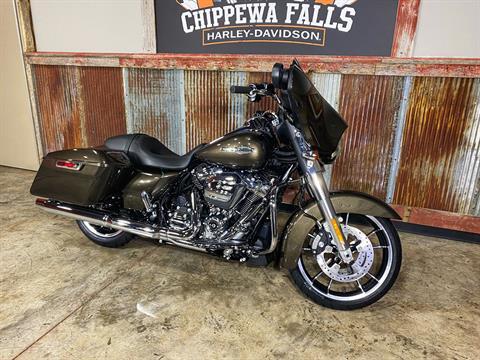 2021 Harley-Davidson Street Glide® in Chippewa Falls, Wisconsin - Photo 4