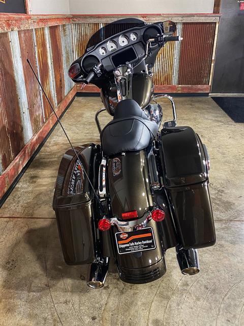 2021 Harley-Davidson Street Glide® in Chippewa Falls, Wisconsin - Photo 7
