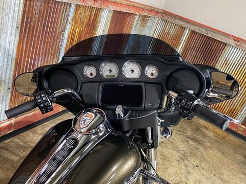 2021 Harley-Davidson Street Glide® in Chippewa Falls, Wisconsin - Photo 8