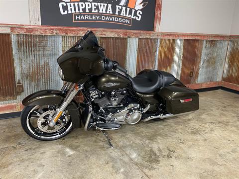 2021 Harley-Davidson Street Glide® in Chippewa Falls, Wisconsin - Photo 14