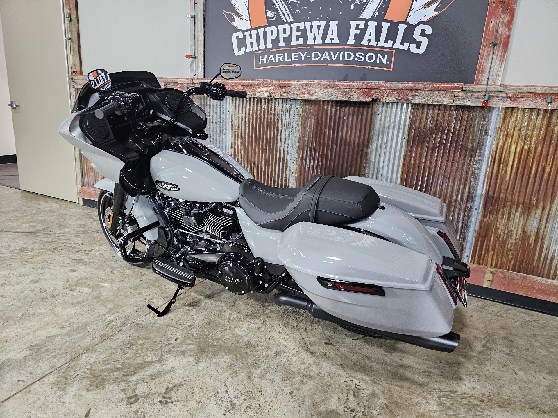 2024 Harley-Davidson Road Glide® in Chippewa Falls, Wisconsin - Photo 10