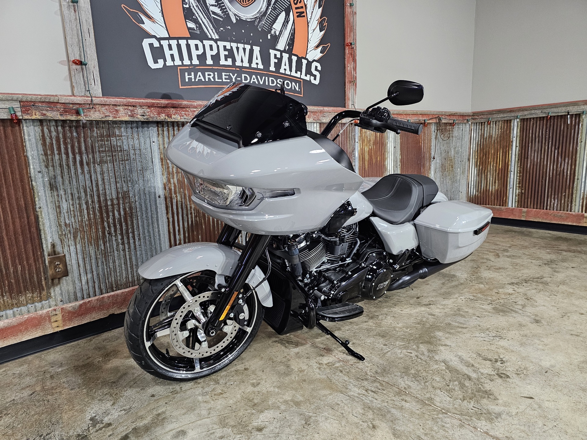 2024 Harley-Davidson Road Glide® in Chippewa Falls, Wisconsin - Photo 14