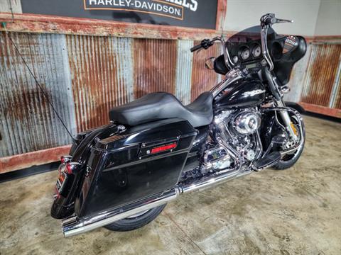 2013 Harley-Davidson Street Glide® in Chippewa Falls, Wisconsin - Photo 7