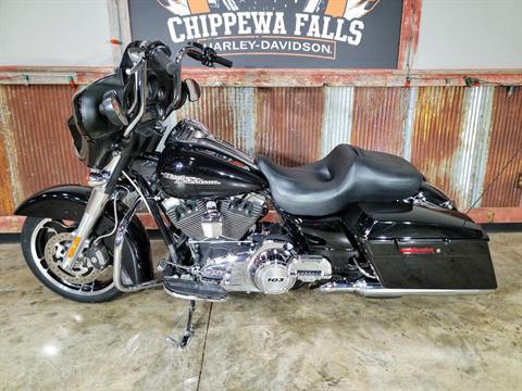 2013 Harley-Davidson Street Glide® in Chippewa Falls, Wisconsin - Photo 15