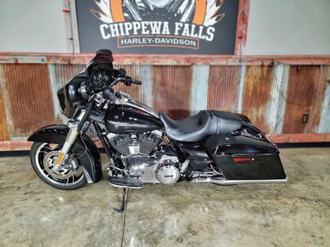 2013 Harley-Davidson Street Glide® in Chippewa Falls, Wisconsin - Photo 14