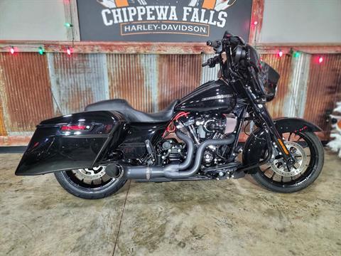 2019 Harley-Davidson Street Glide® Special in Chippewa Falls, Wisconsin - Photo 1