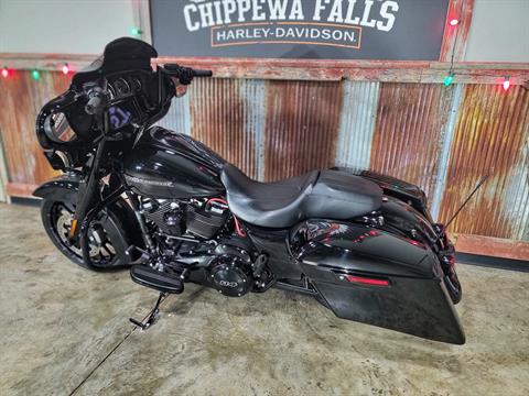 2019 Harley-Davidson Street Glide® Special in Chippewa Falls, Wisconsin - Photo 13