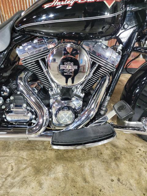 2011 Harley-Davidson Road King® in Chippewa Falls, Wisconsin - Photo 10