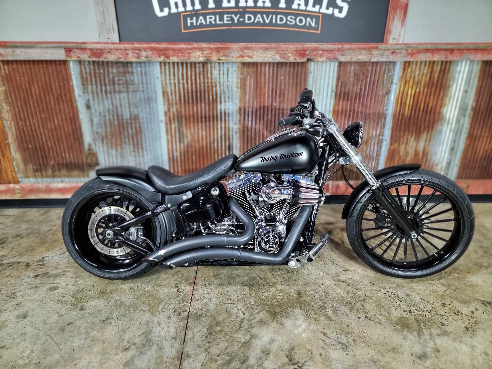 Used 2016 Harley Davidson Breakout Custom Motorcycles In Chippewa Falls Wi B0574