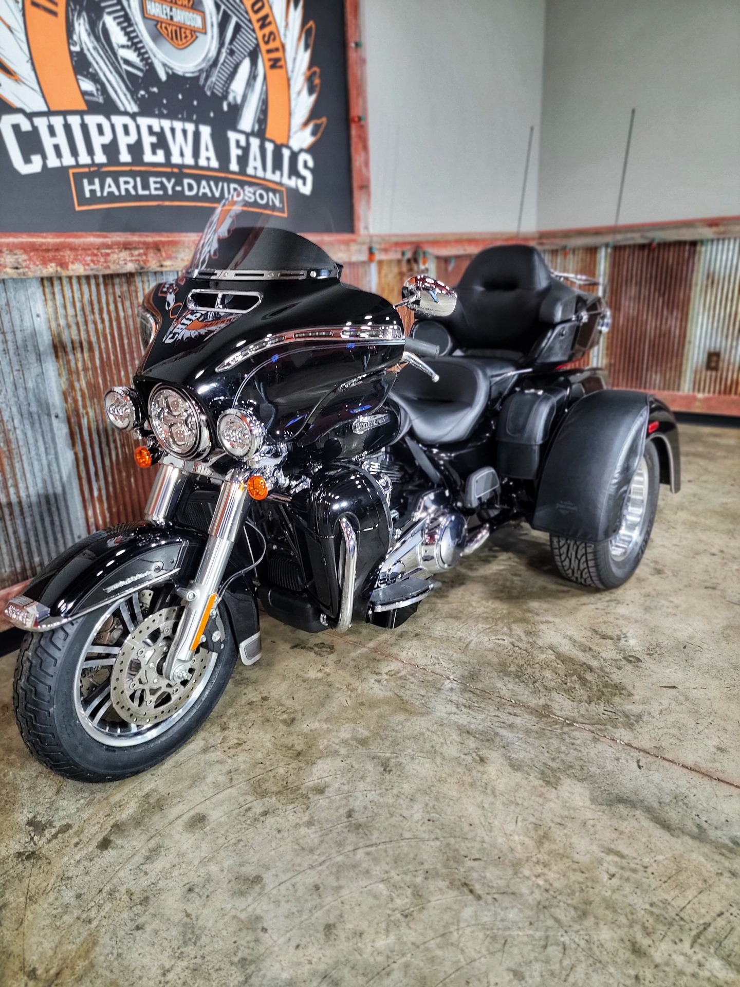2020 Harley-Davidson Tri Glide® Ultra in Chippewa Falls, Wisconsin - Photo 14
