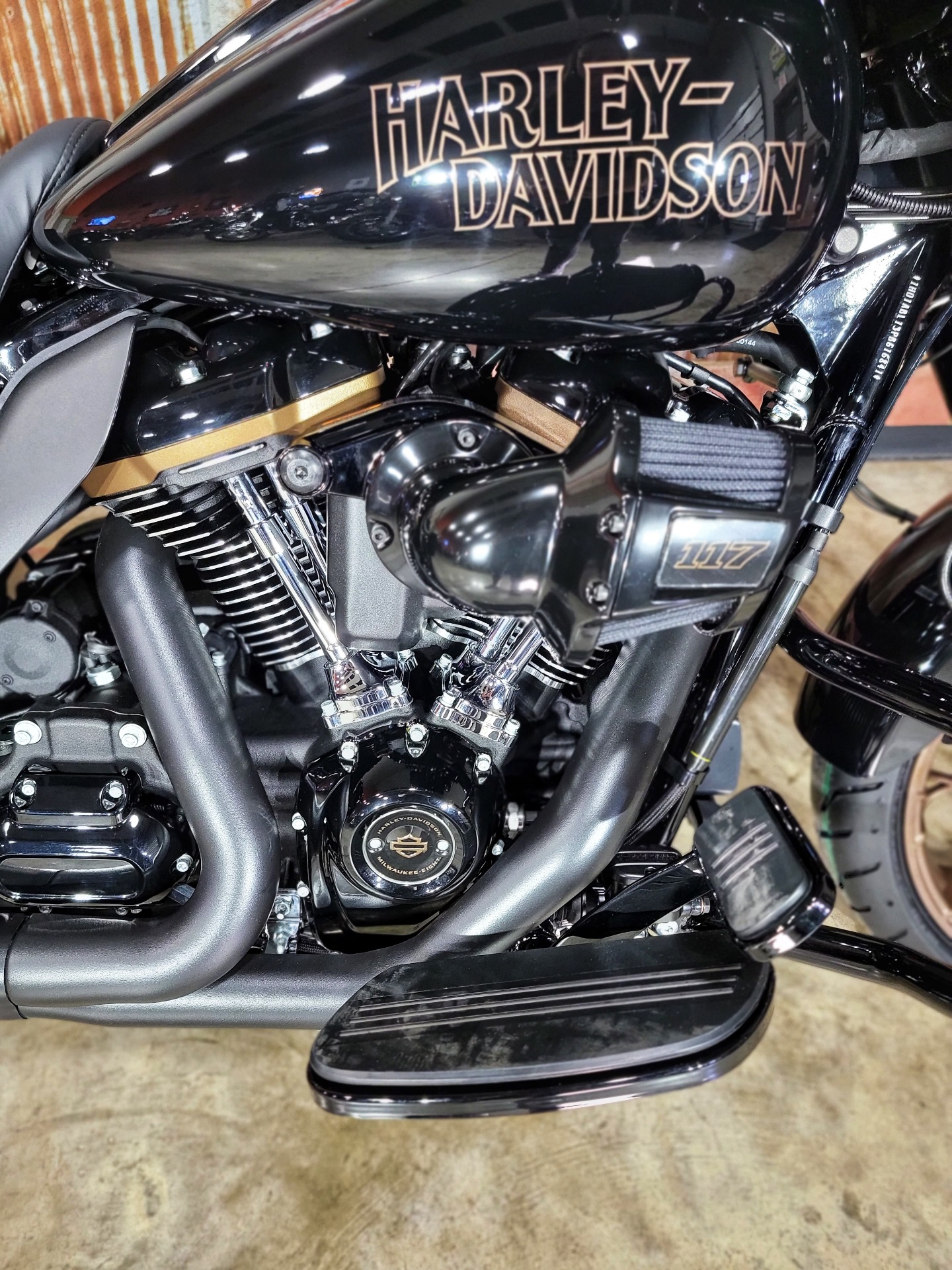 2023 Harley-Davidson Street Glide® ST in Chippewa Falls, Wisconsin - Photo 8