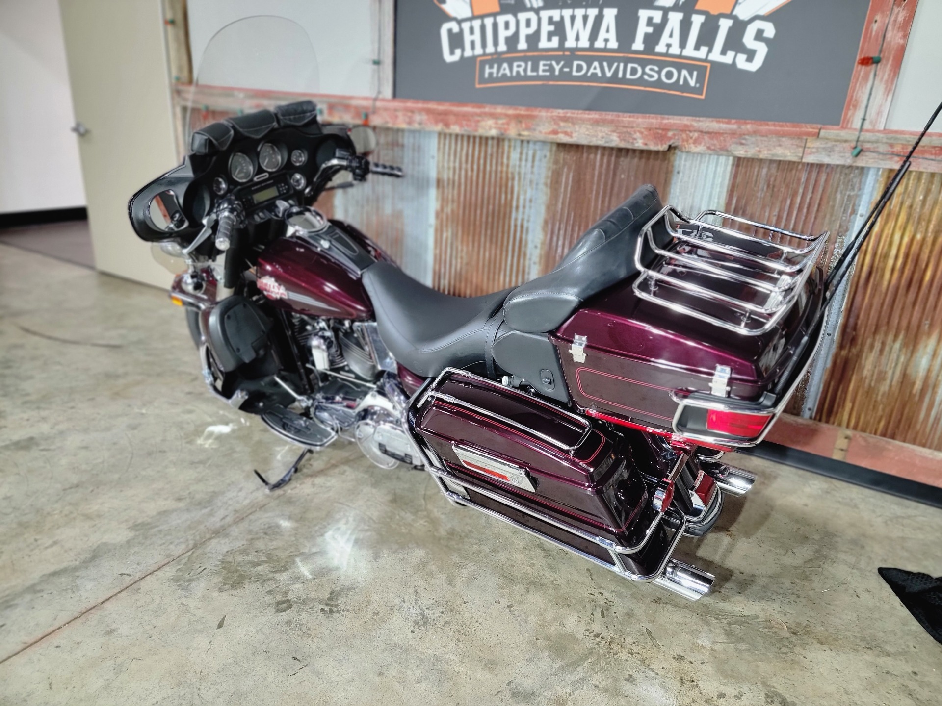 2007 Harley-Davidson Ultra Classic® Electra Glide® in Chippewa Falls, Wisconsin - Photo 14