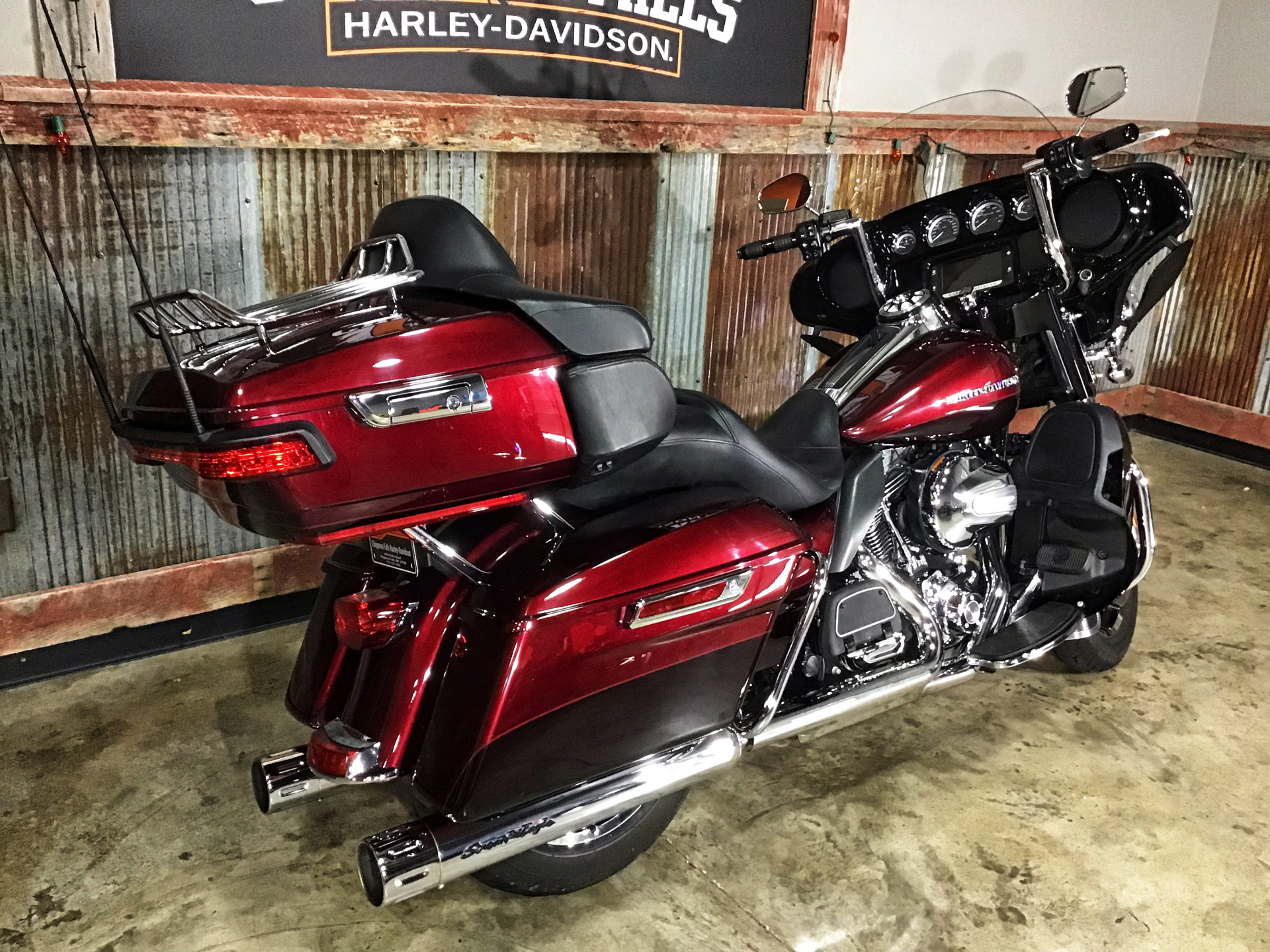 2014 Harley-Davidson Ultra Limited in Chippewa Falls, Wisconsin - Photo 7