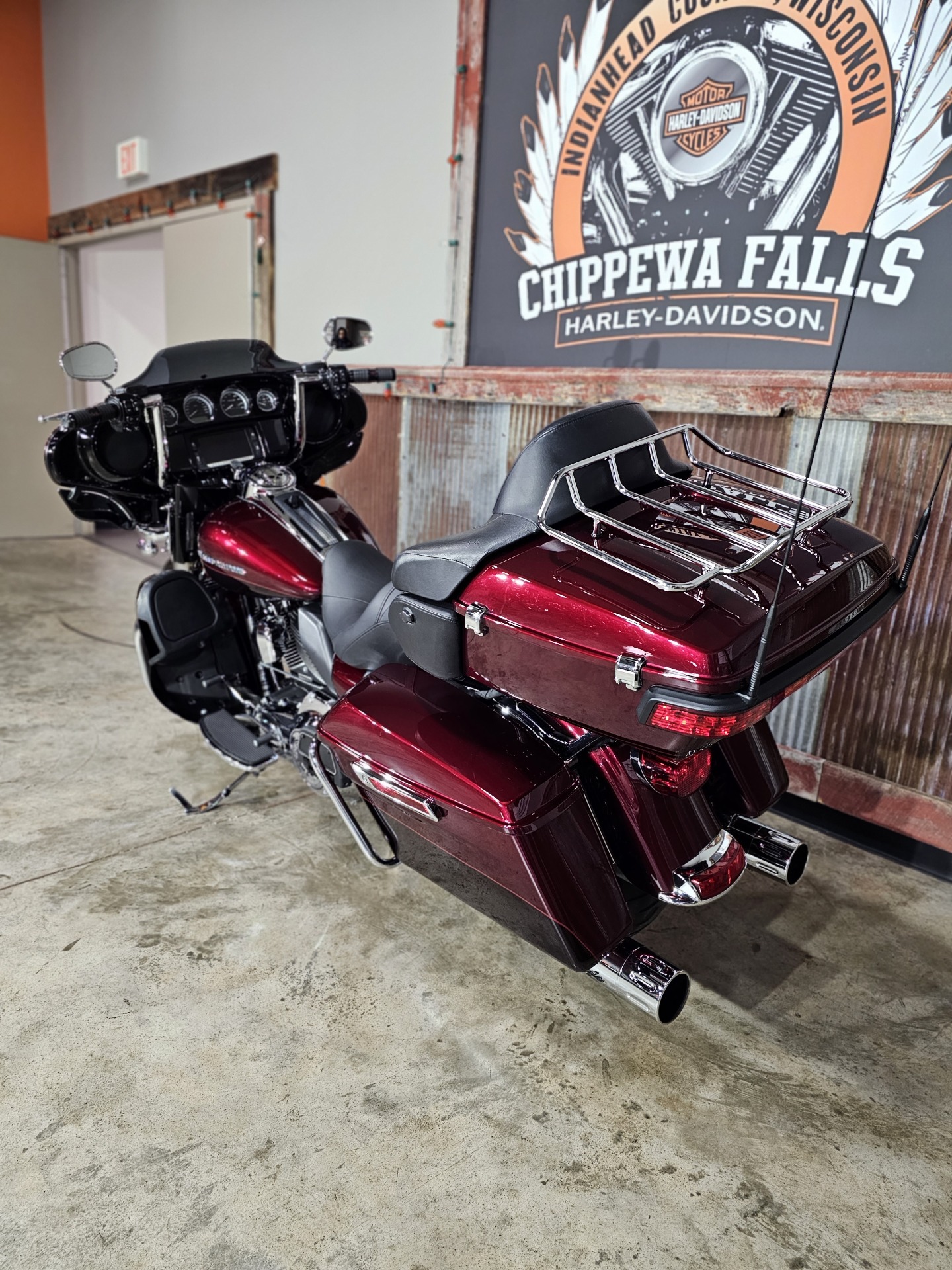 2014 Harley-Davidson Ultra Limited in Chippewa Falls, Wisconsin - Photo 16