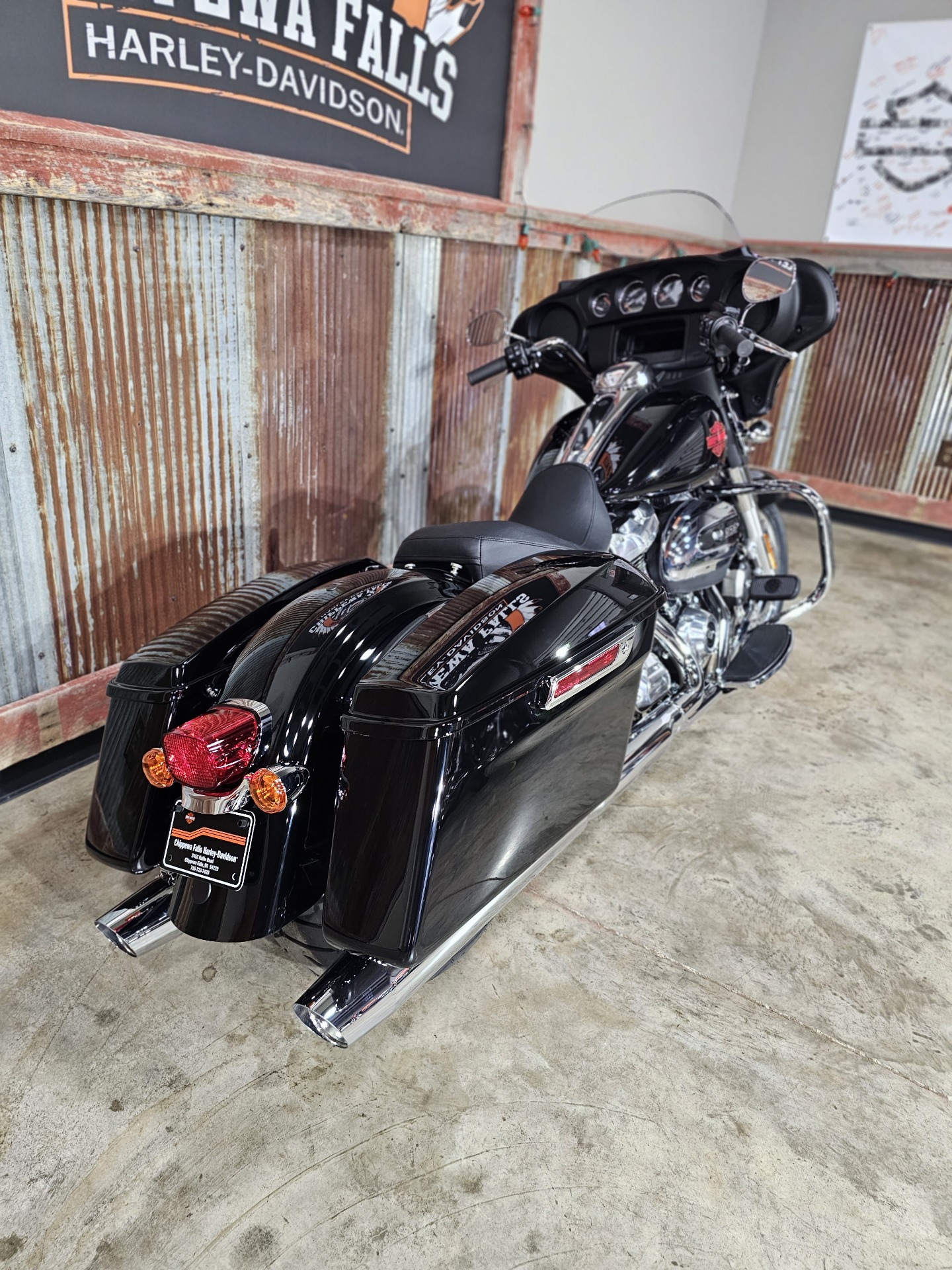 2021 Harley-Davidson Electra Glide® Standard in Chippewa Falls, Wisconsin - Photo 6