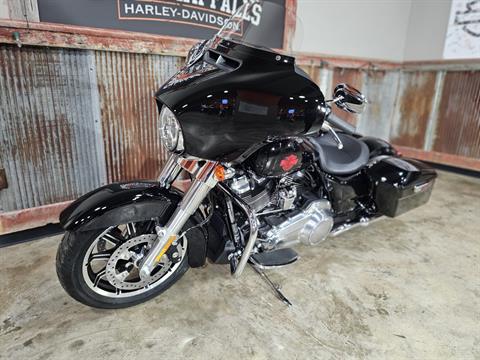 2021 Harley-Davidson Electra Glide® Standard in Chippewa Falls, Wisconsin - Photo 15