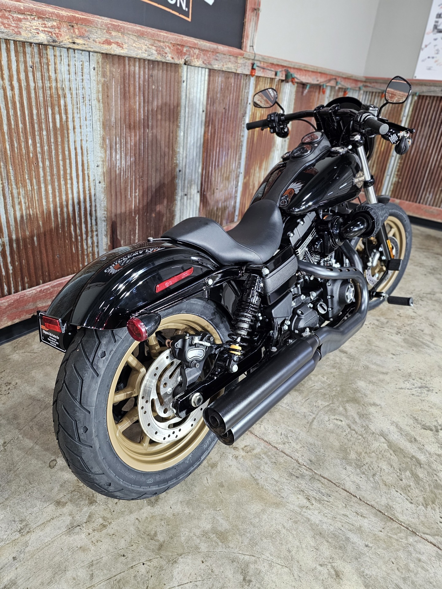 2017 Harley-Davidson Low Rider® S in Chippewa Falls, Wisconsin - Photo 6