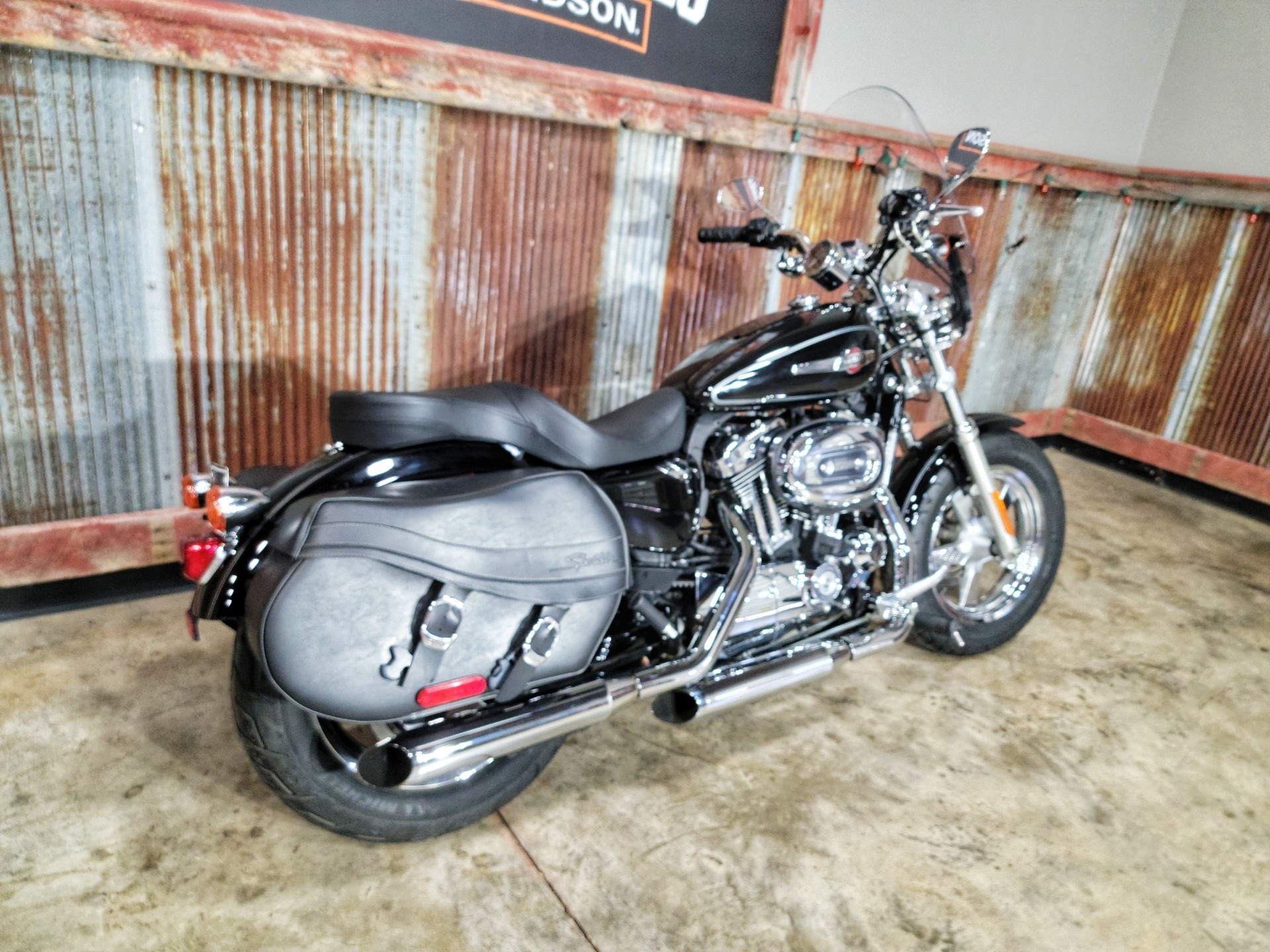 2012 Harley-Davidson Sportster® 1200 Custom in Chippewa Falls, Wisconsin - Photo 4