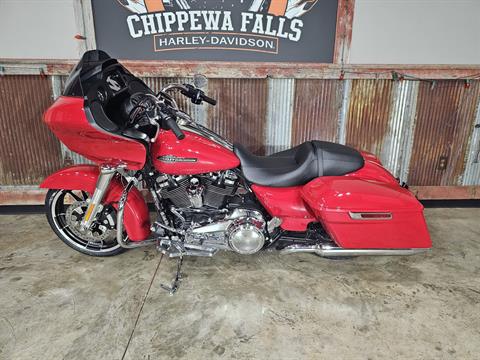 2023 Harley-Davidson Road Glide® in Chippewa Falls, Wisconsin - Photo 9