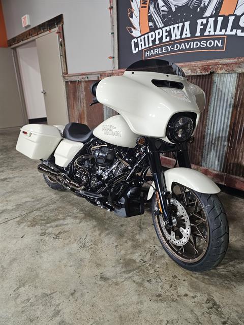 2023 Harley-Davidson Street Glide® ST in Chippewa Falls, Wisconsin - Photo 3