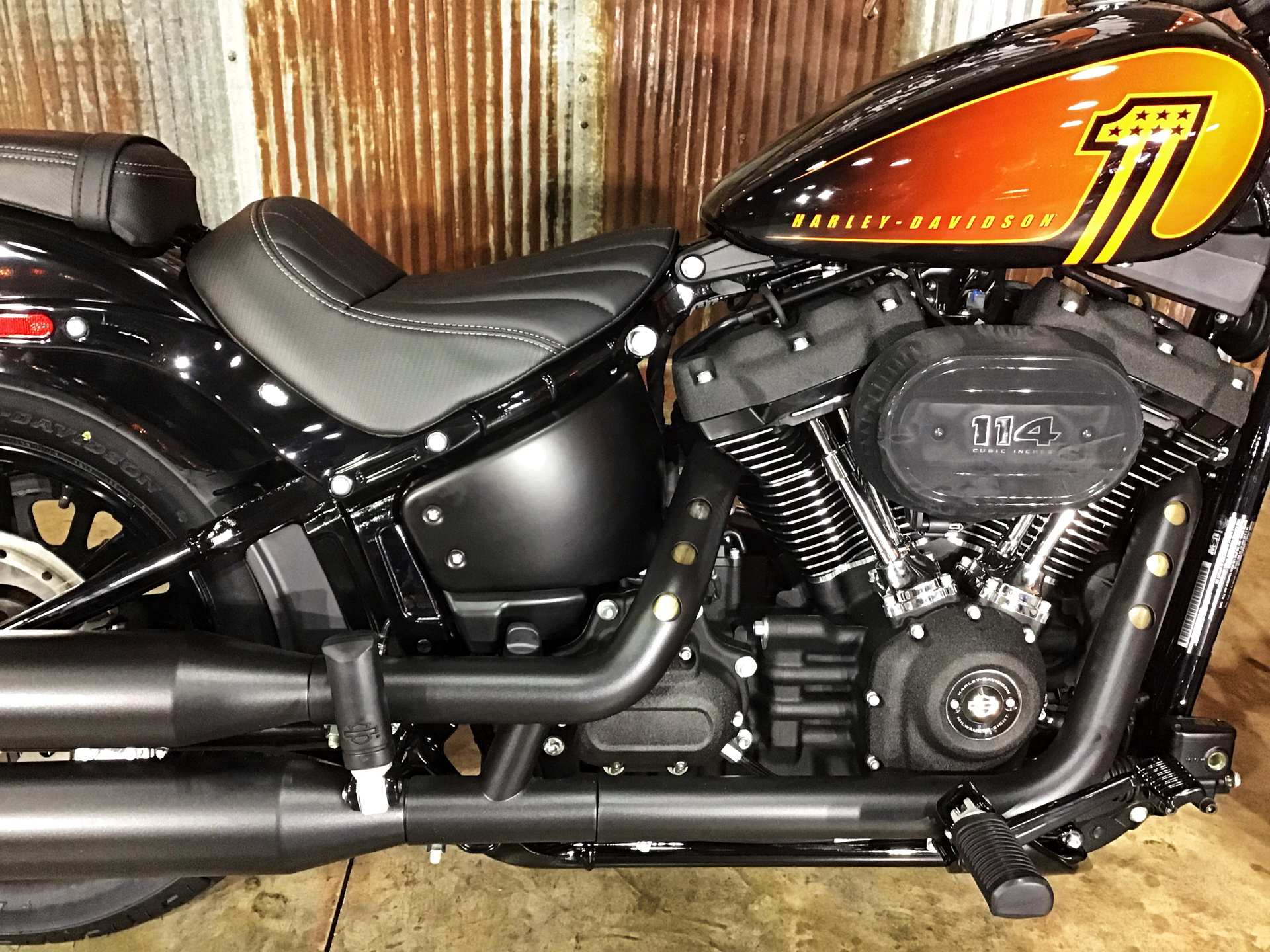 2022 Harley-Davidson Street Bob® 114 in Chippewa Falls, Wisconsin - Photo 10