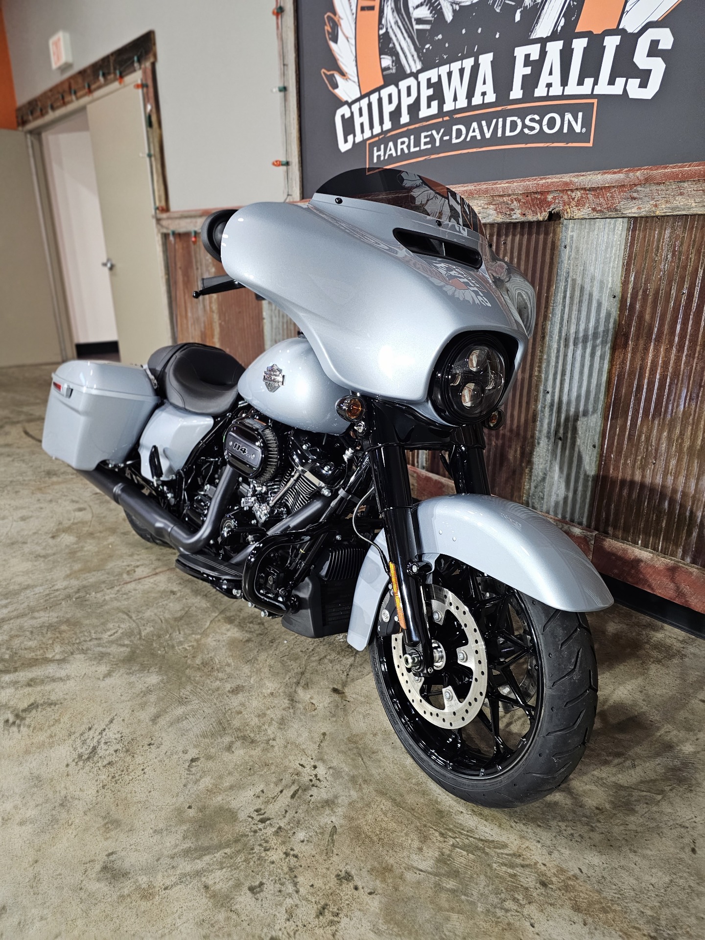 2023 Harley-Davidson Street Glide® Special in Chippewa Falls, Wisconsin - Photo 3