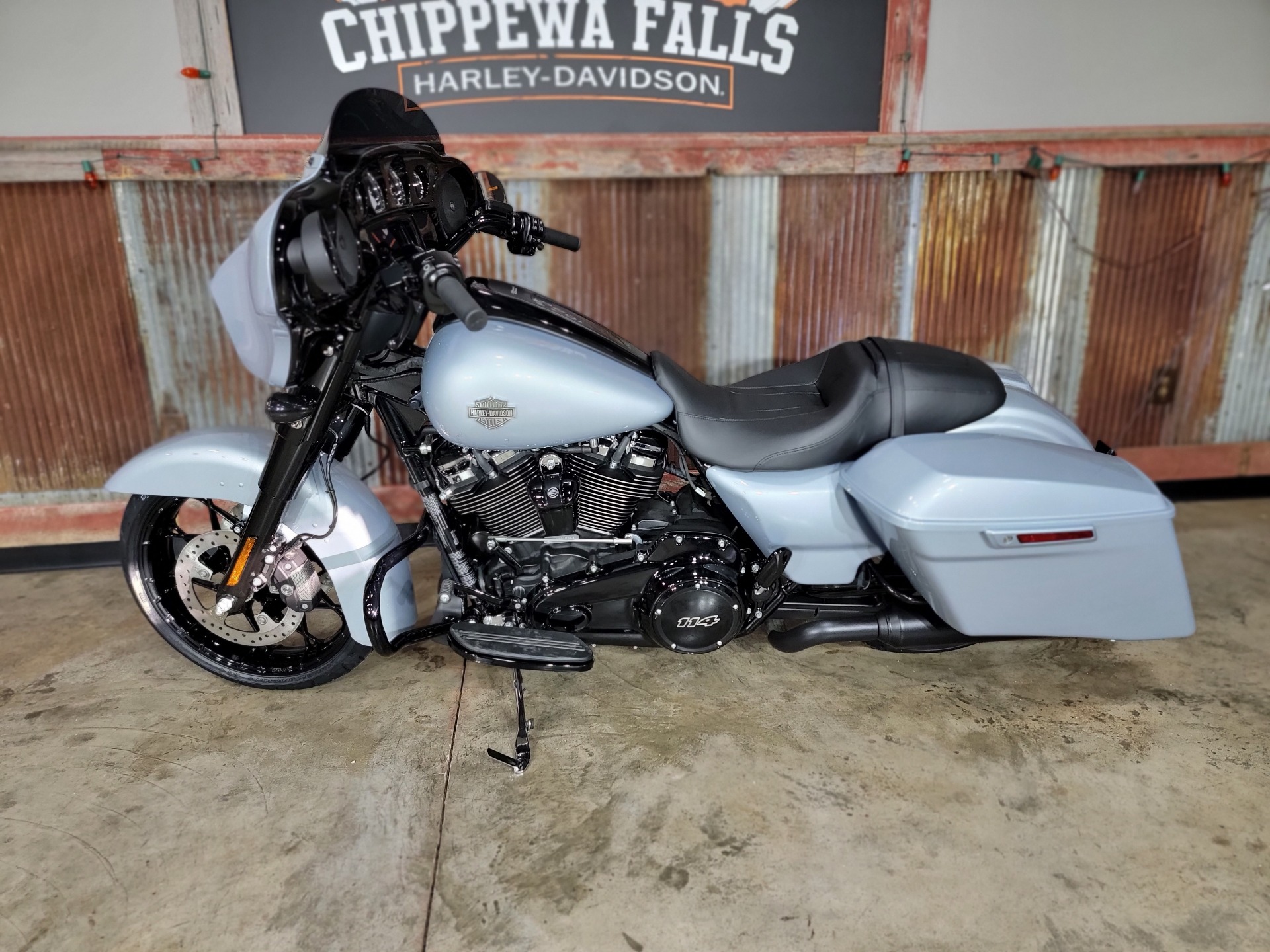 2023 Harley-Davidson Street Glide® Special in Chippewa Falls, Wisconsin - Photo 9