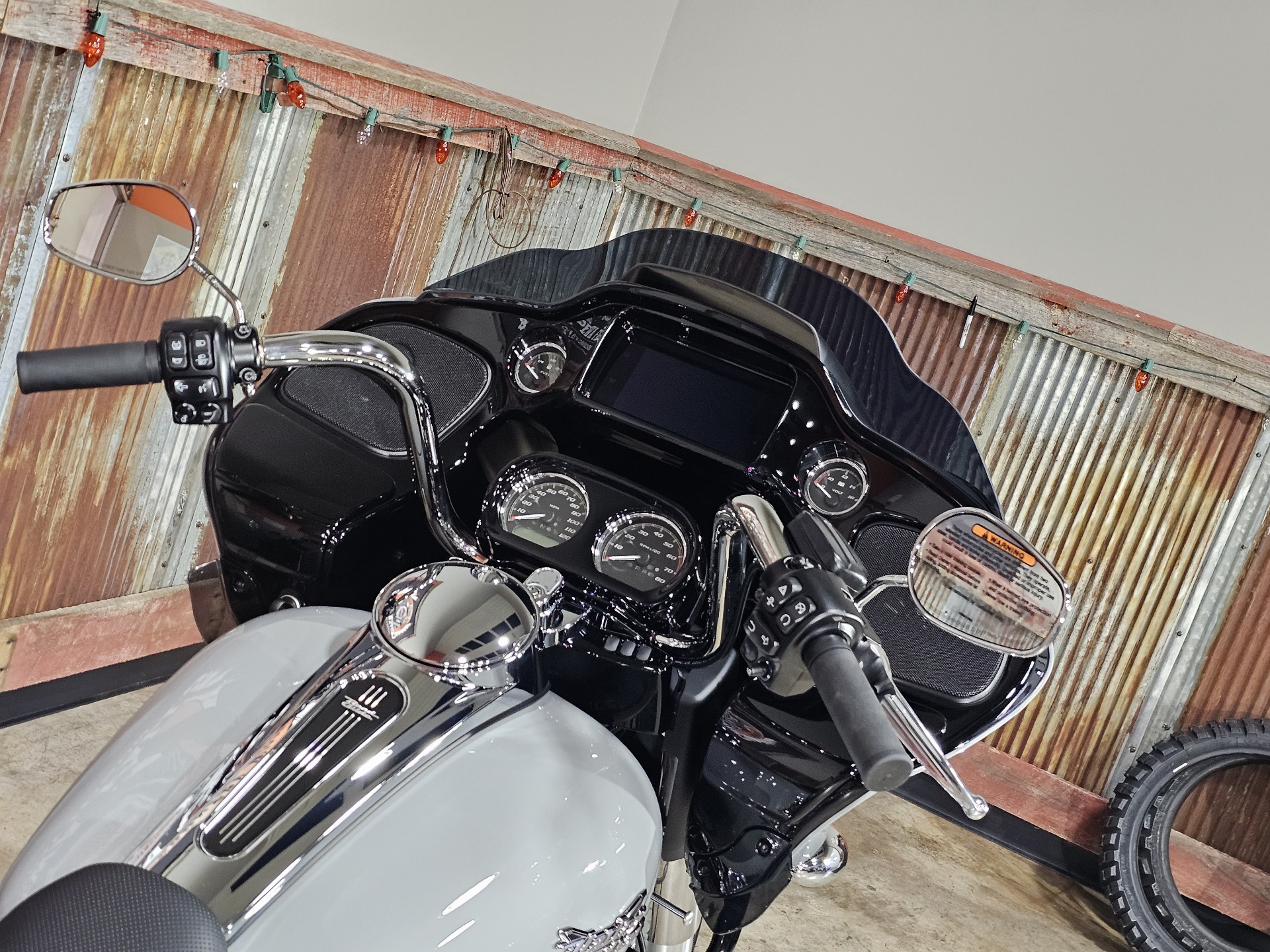 2024 Harley-Davidson Road Glide® 3 in Chippewa Falls, Wisconsin - Photo 8
