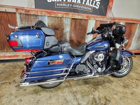 2009 Harley-Davidson Ultra Classic® Electra Glide® in Chippewa Falls, Wisconsin - Photo 5