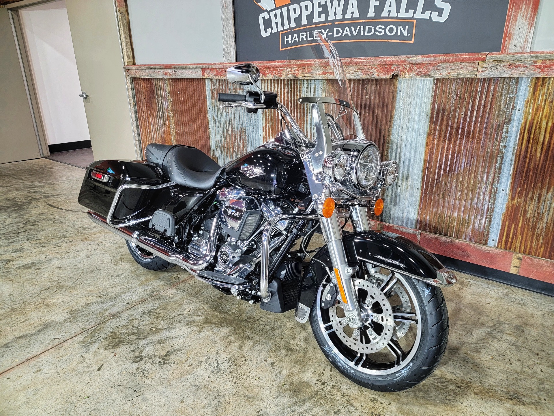 2021 Harley-Davidson Road King® in Chippewa Falls, Wisconsin - Photo 7