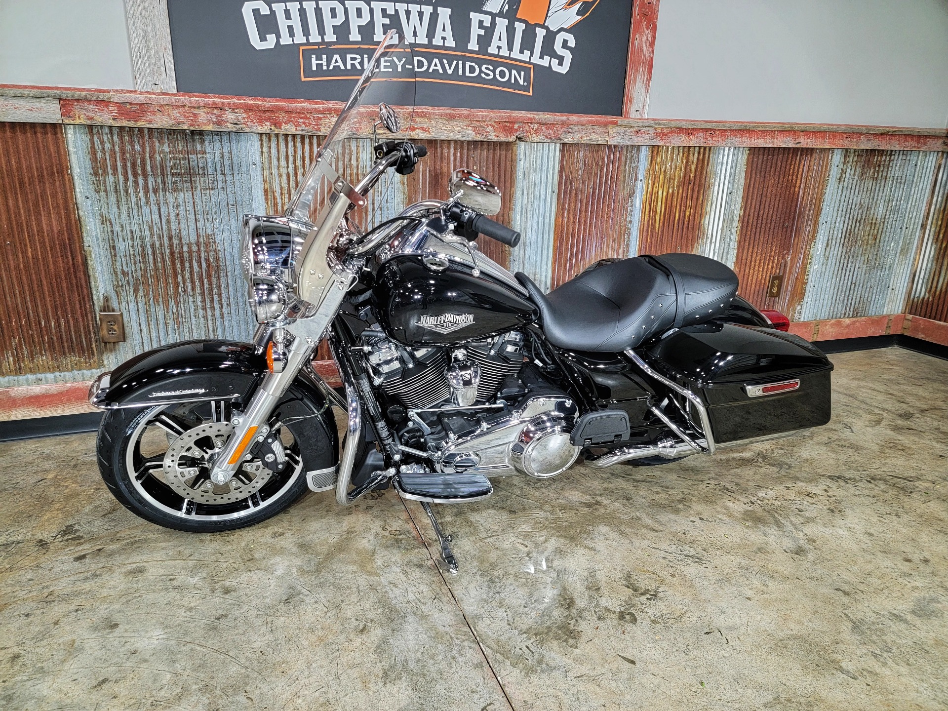 2021 Harley-Davidson Road King® in Chippewa Falls, Wisconsin - Photo 14