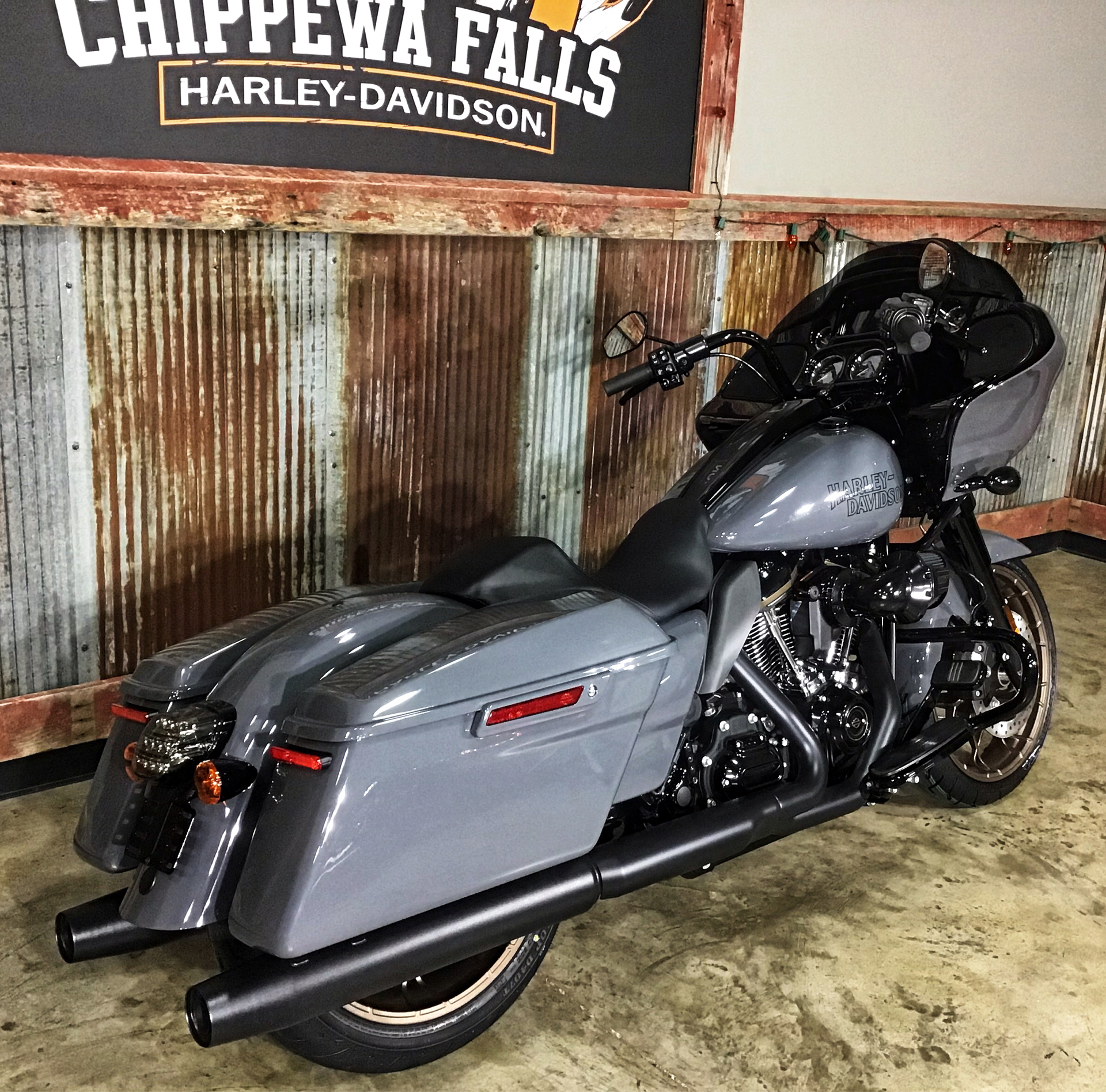 2022 Harley-Davidson Road Glide® ST in Chippewa Falls, Wisconsin - Photo 7