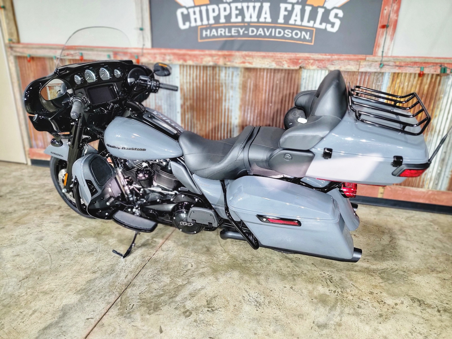 2022 Harley-Davidson Ultra Limited in Chippewa Falls, Wisconsin - Photo 16