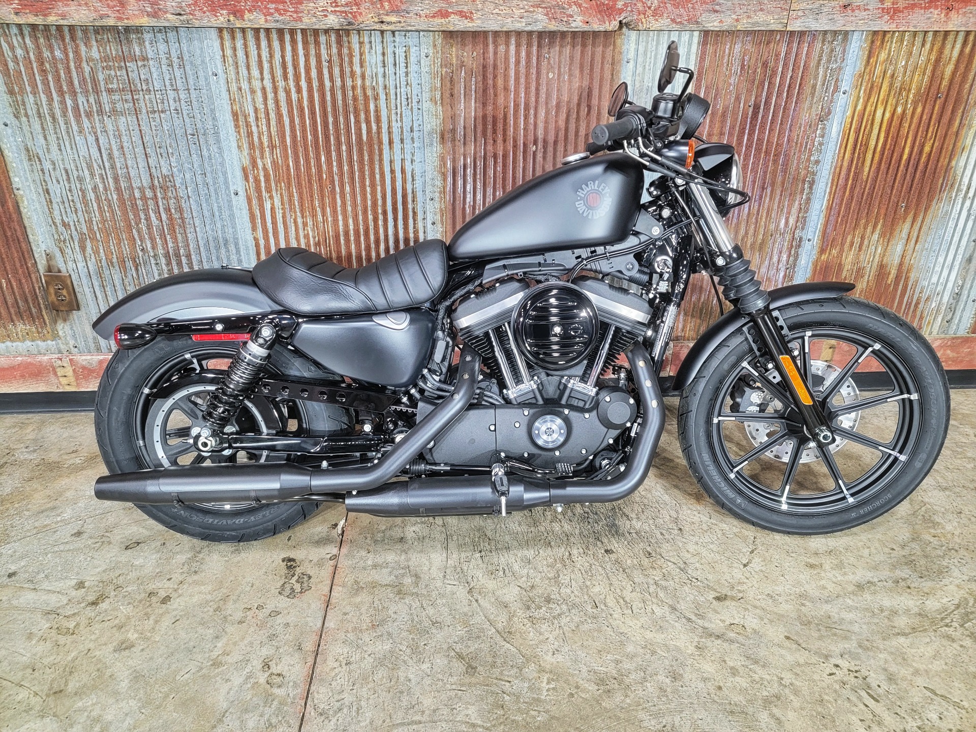New 2021 Harley Davidson Iron 883 Black Denim Motorcycles In Chippewa Falls Wi Xl409405