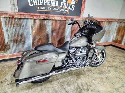 2019 Harley-Davidson Road Glide® in Chippewa Falls, Wisconsin - Photo 5
