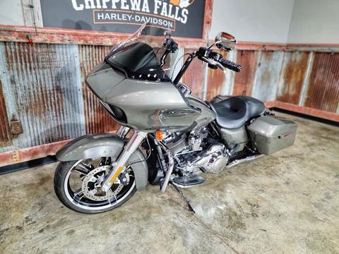 2019 Harley-Davidson Road Glide® in Chippewa Falls, Wisconsin - Photo 16