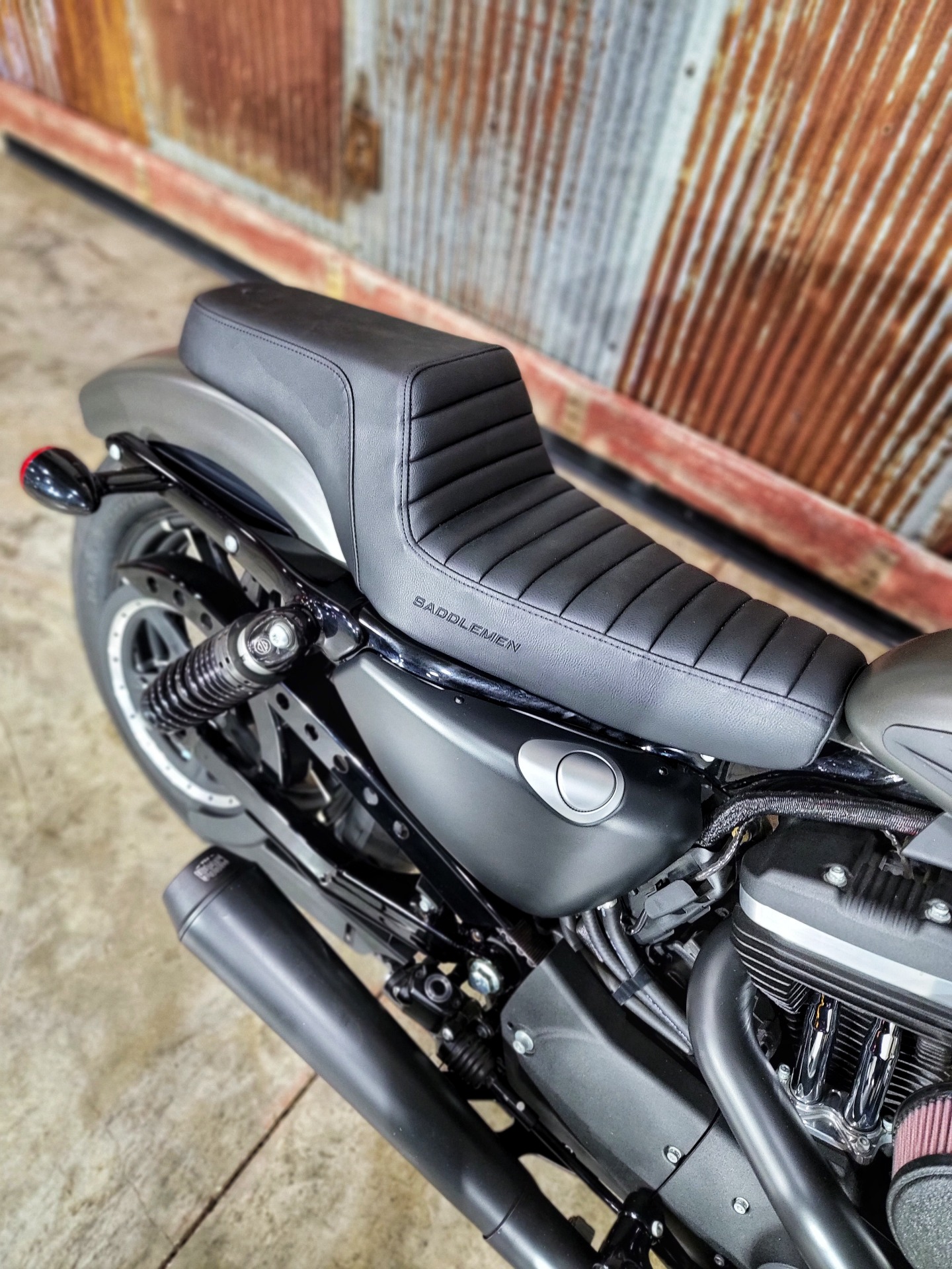 2018 Harley-Davidson Iron 883™ in Chippewa Falls, Wisconsin - Photo 11