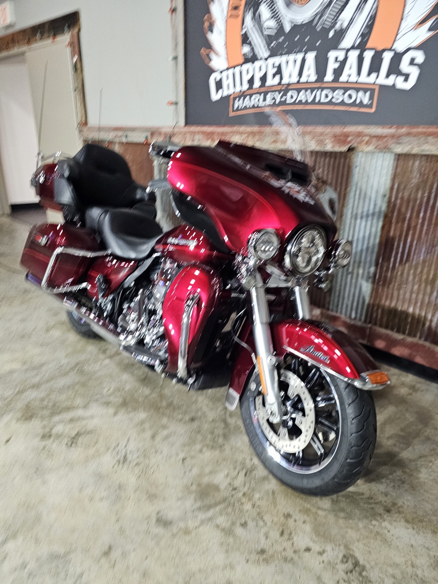 2016 Harley-Davidson Ultra Limited in Chippewa Falls, Wisconsin - Photo 3