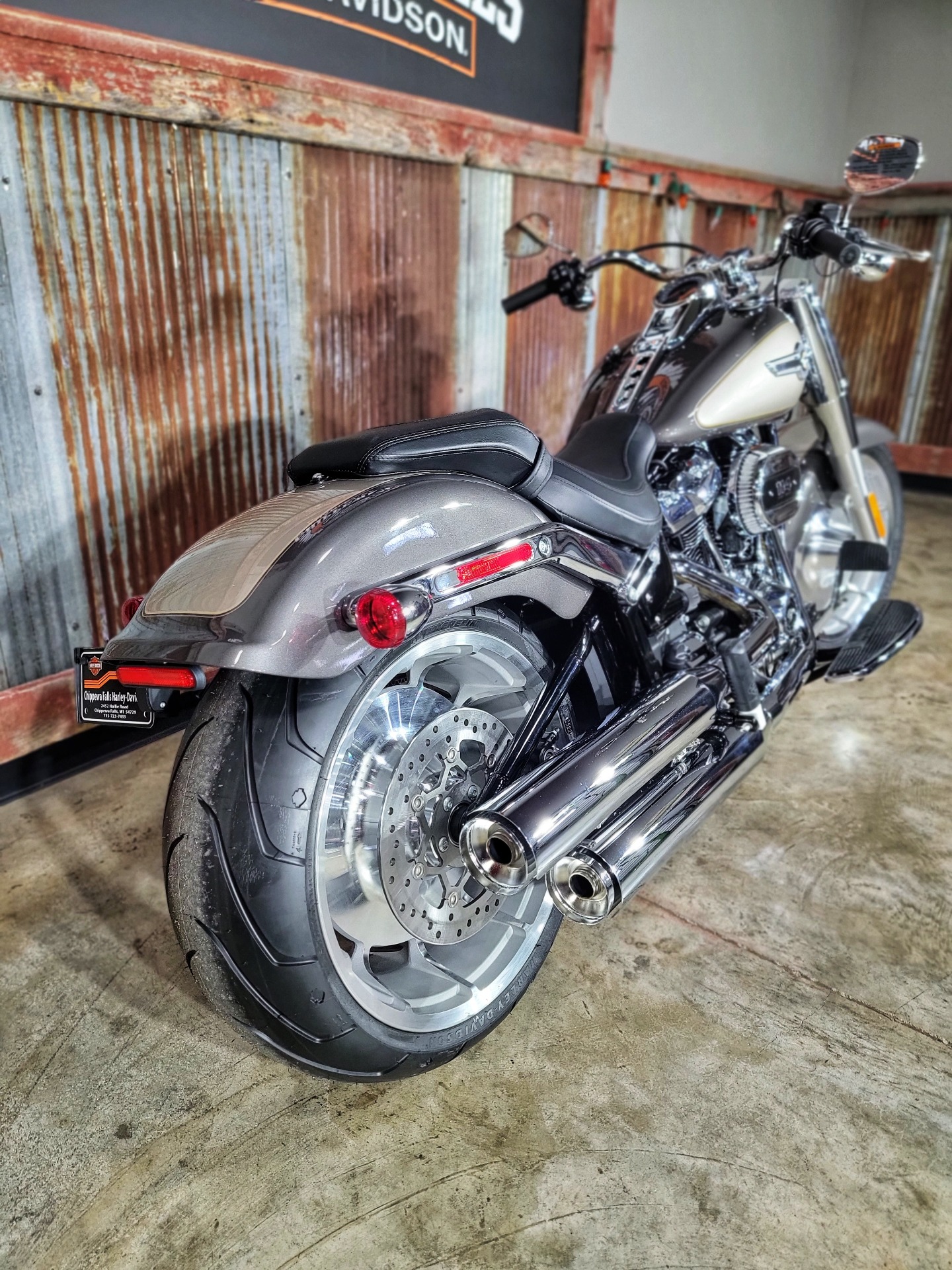 2023 Harley-Davidson Fat Boy® 114 in Chippewa Falls, Wisconsin - Photo 6