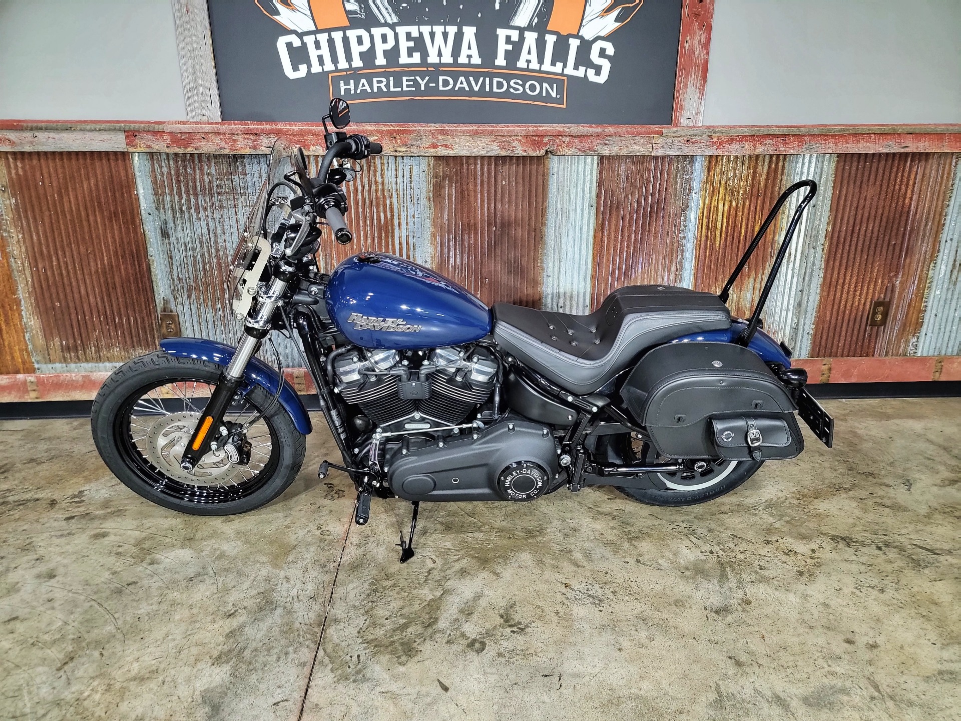 2019 Harley-Davidson Street Bob® in Chippewa Falls, Wisconsin - Photo 15