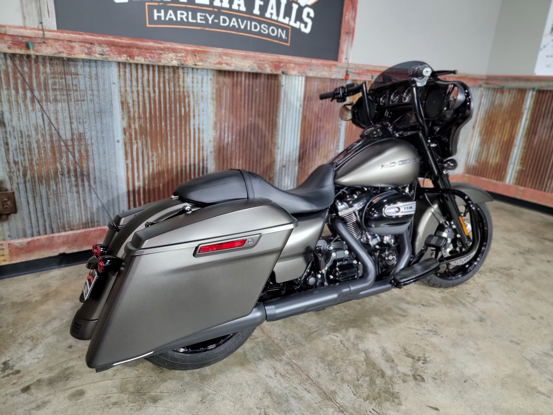 2020 Harley-Davidson Street Glide® Special in Chippewa Falls, Wisconsin - Photo 5