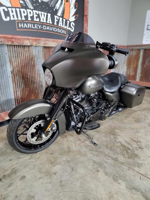 2020 Harley-Davidson Street Glide® Special in Chippewa Falls, Wisconsin - Photo 15