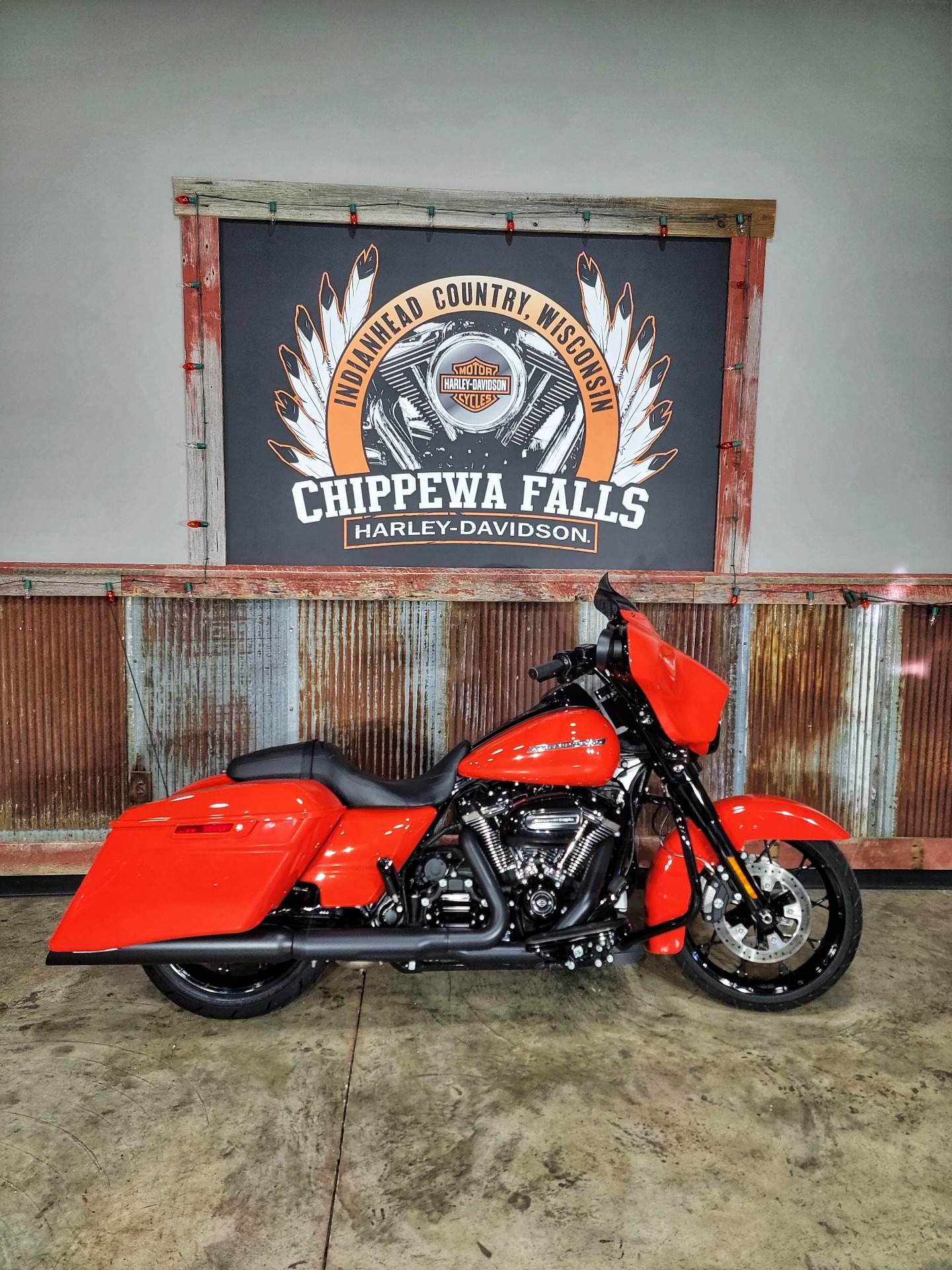 2020 Harley-Davidson Street Glide® Special in Chippewa Falls, Wisconsin - Photo 2