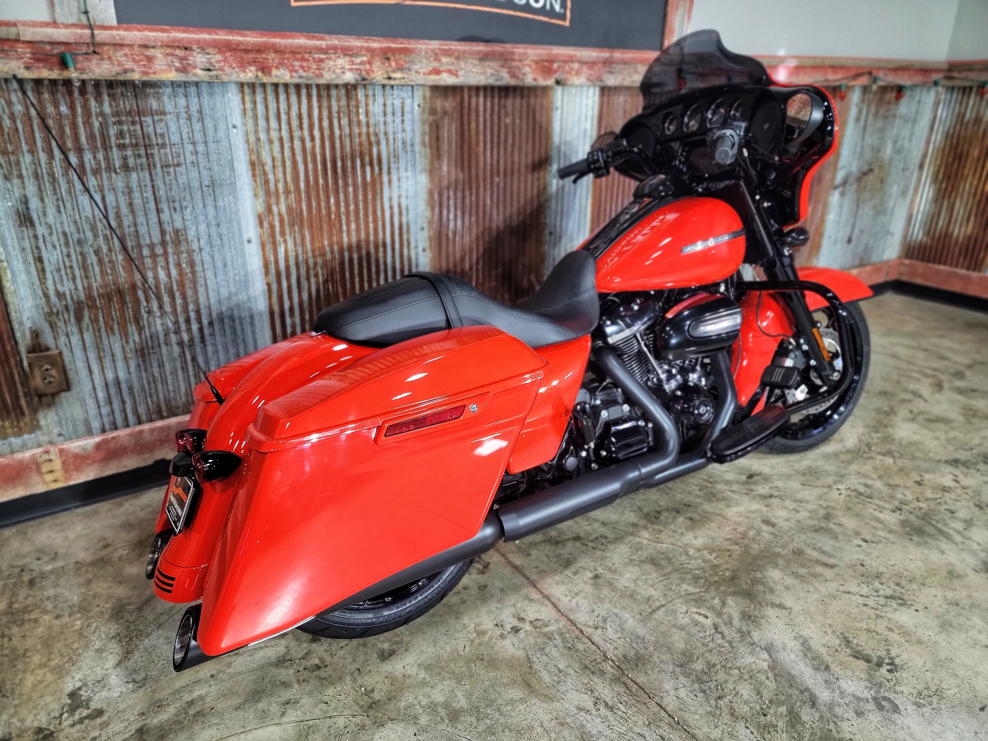 2020 Harley-Davidson Street Glide® Special in Chippewa Falls, Wisconsin - Photo 5