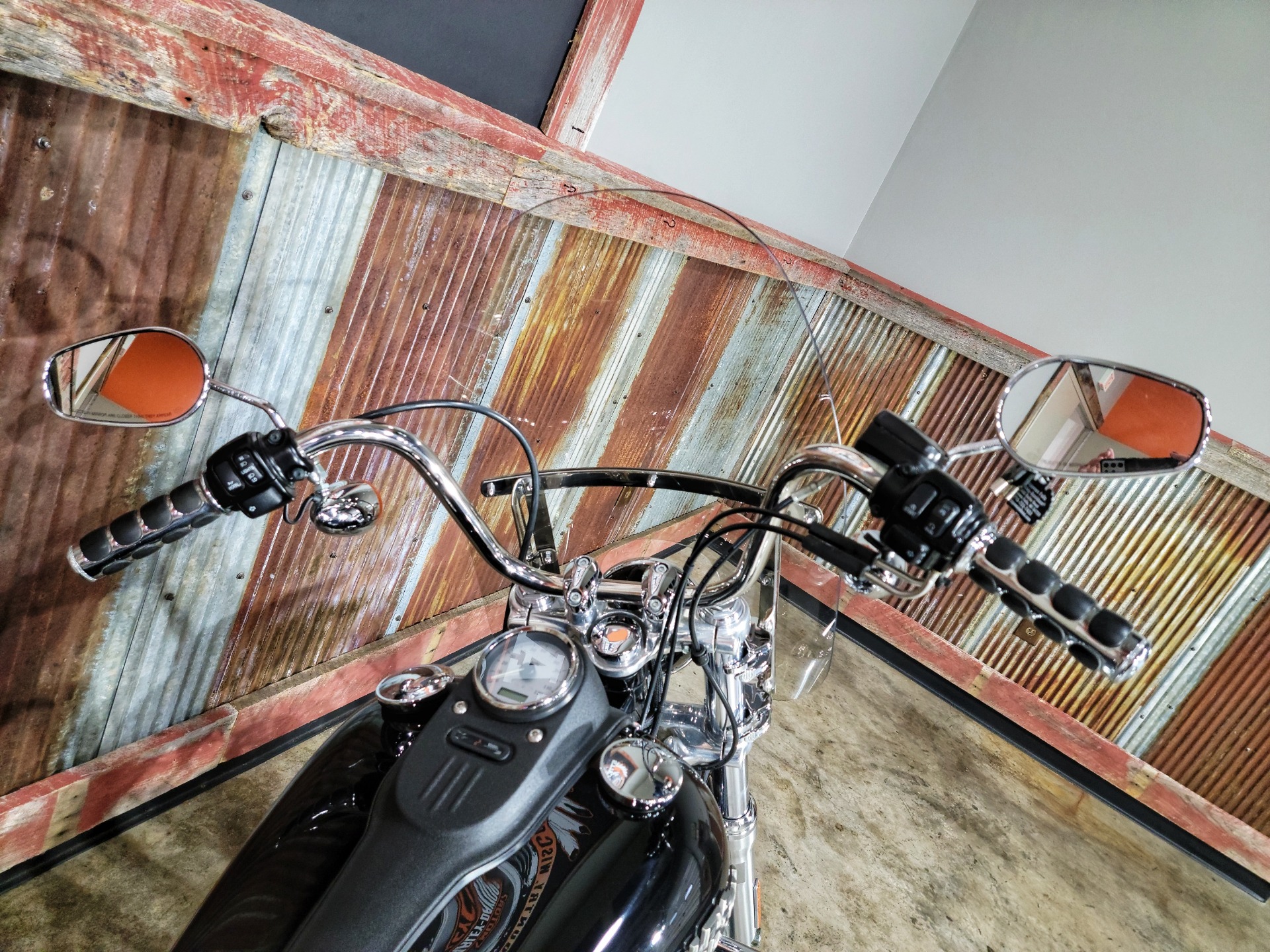2011 Harley-Davidson Dyna® Street Bob® in Chippewa Falls, Wisconsin - Photo 7