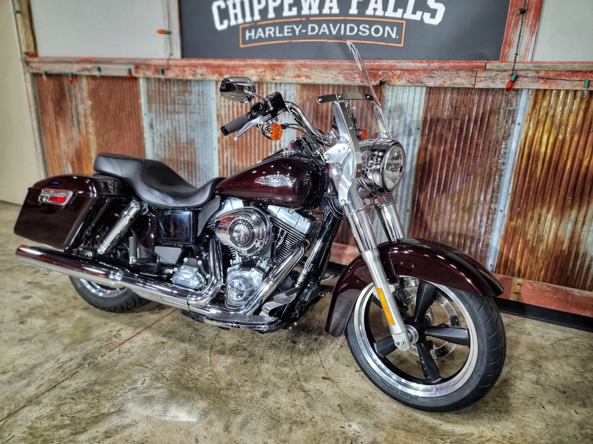 2014 Harley-Davidson Dyna® Switchback™ in Chippewa Falls, Wisconsin - Photo 4