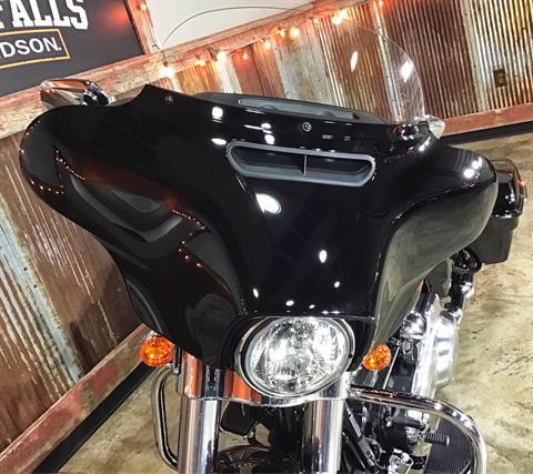 2022 Harley-Davidson Electra Glide® Standard in Chippewa Falls, Wisconsin - Photo 18
