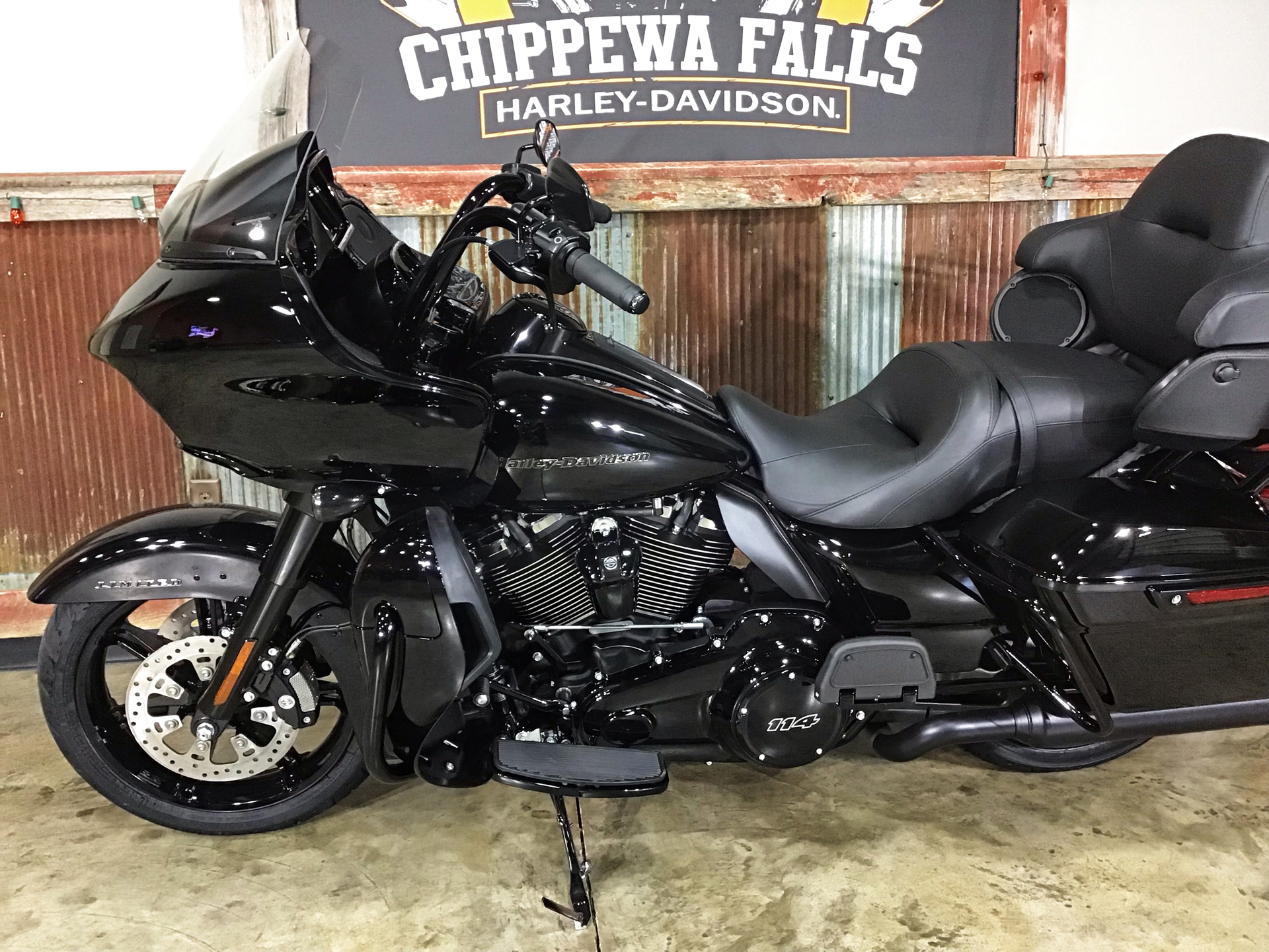 2022 Harley-Davidson Road Glide® Limited in Chippewa Falls, Wisconsin - Photo 14