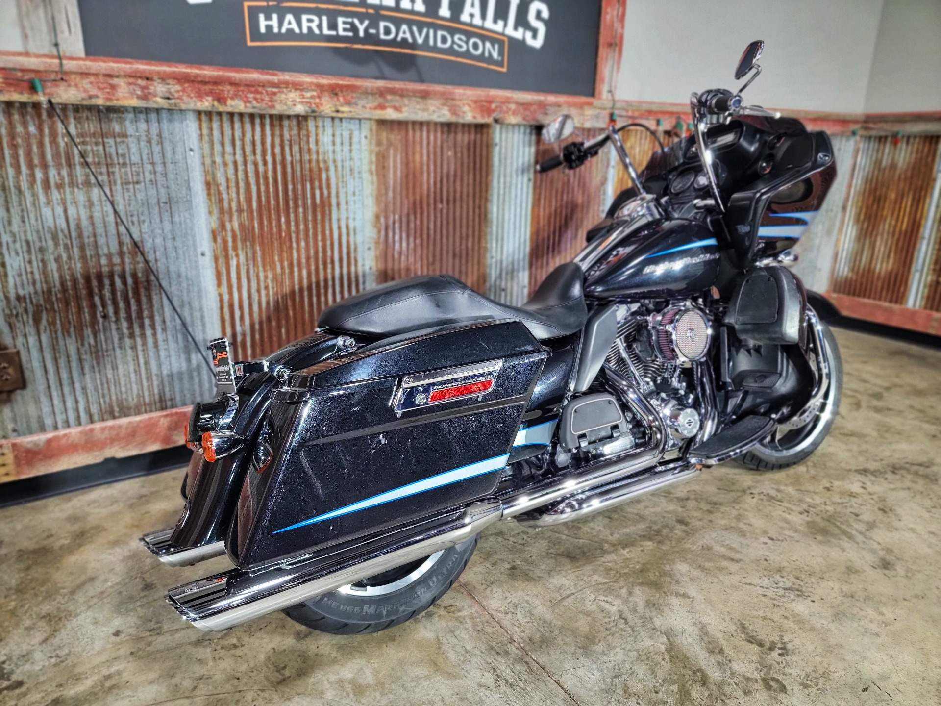 2013 Harley-Davidson Road Glide® Ultra in Chippewa Falls, Wisconsin - Photo 5