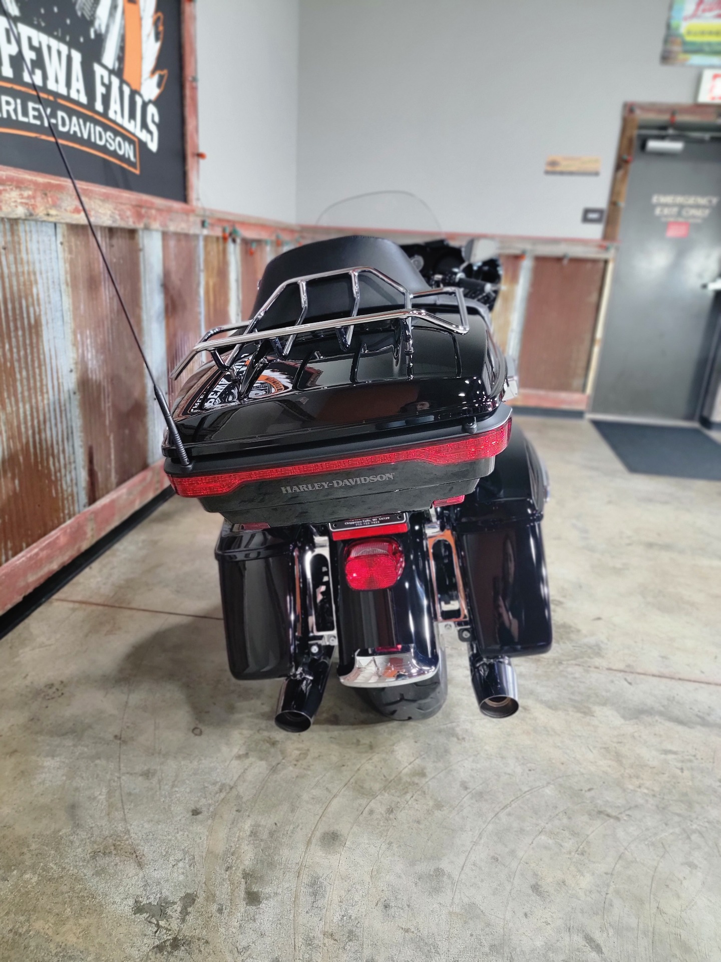 2018 Harley-Davidson Ultra Limited in Chippewa Falls, Wisconsin - Photo 5